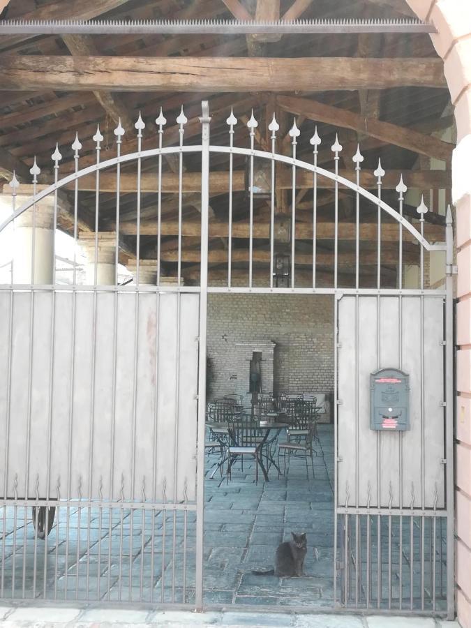 Hospitale I Mori Bed and Breakfast Asola Exteriör bild